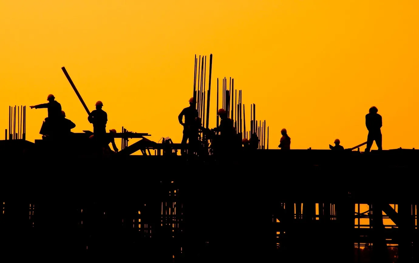 construction-workers-sunset_5387